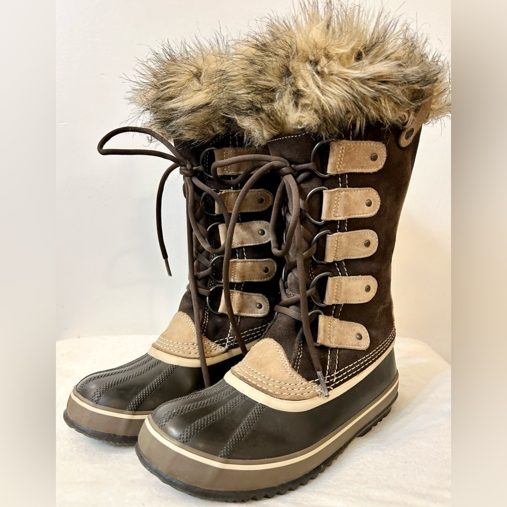 SOREL Joan Of Arctic™️ Women’s NL 1540 Tall Waterproof Boot Size 8M